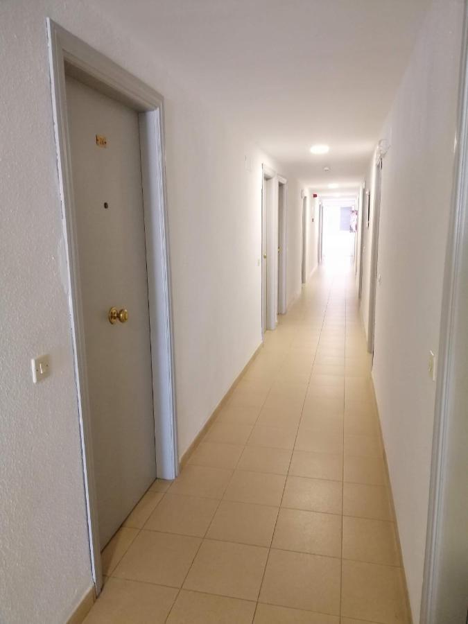 Apartamentos Puerta Del Sur Seville Ngoại thất bức ảnh